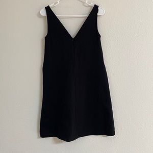 Everlane V-neck dress